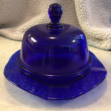 Queen Cobalt Blue Round Covered Butter