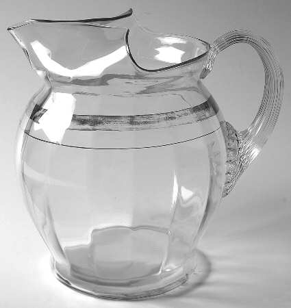 MBE4 64 Oz Ice Lip Pitcher