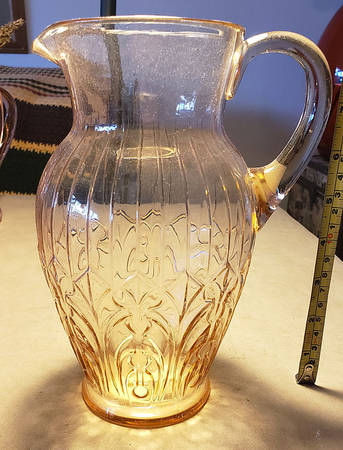 Crystal Leaf Pink Pitcher