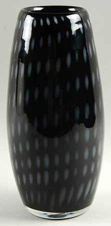 Onyx Confetti 10" Flower Vase