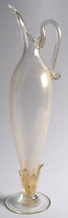 Art Glass 26 Oz Pitcher
