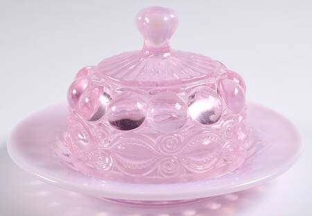 Eye Winker Pink Opal Round Covered Butter