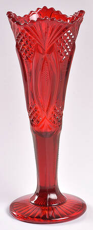 Diamond Classic Red Flower Vase