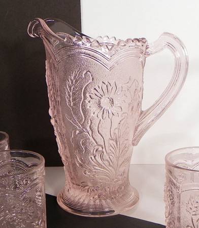 Wildflower Passion Pink 24 Oz Pitcher