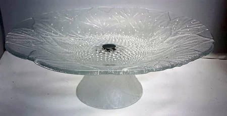 Dewdrops 13" Diameter Cake Stand/Pedestal