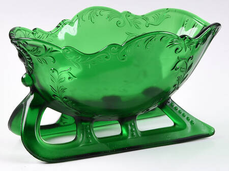Holiday Animals & Figurines Large Sleigh Bowl