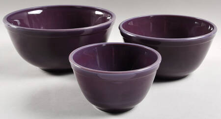 Eggplant Set of 3 Mixing Bowls (8", 7" & 5" Diameter)