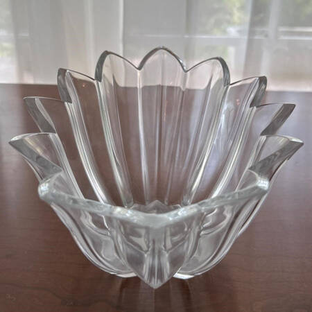 Starlight 9" Oval Bowl
