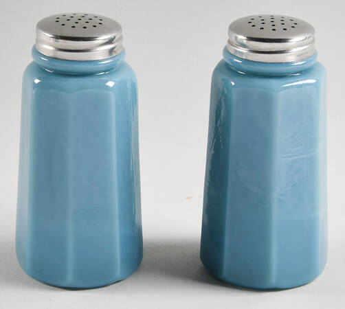 Panel Georgian Blue Shaker Set w/Metal Lids
