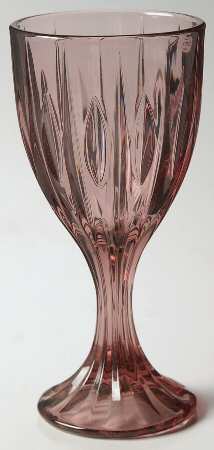 Entree-Cranberry Wine Glass