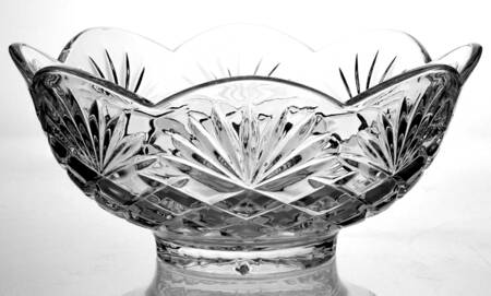 Hampton Hall 9" Round Bowl