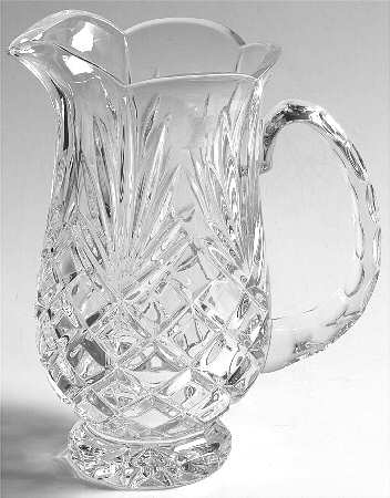 Hampton Hall 32 Oz Pitcher