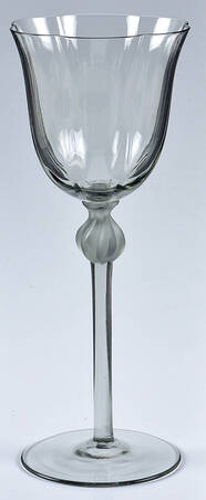 Resplendent-Gray Wine Glass