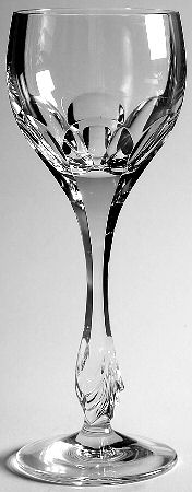 Leonore Claret Wine