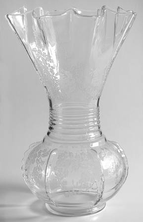 Flower Basket-Clear 12" Double Crimped Vase