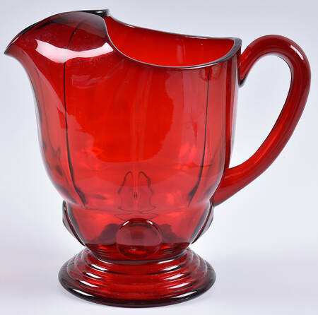 Moondrops-Ruby 50 Oz Pitcher