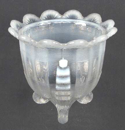 Klondyke-White Opalescent Open Sugar