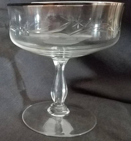 Nocturne Platinum Champagne/Tall Sherbet