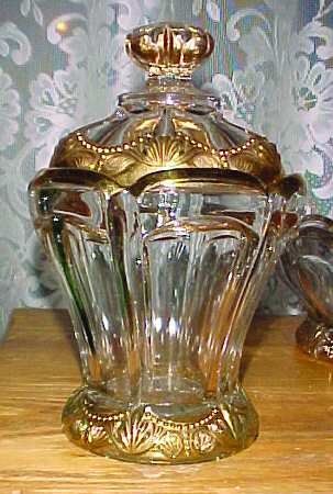 Winsome Gold Trim by Northwood