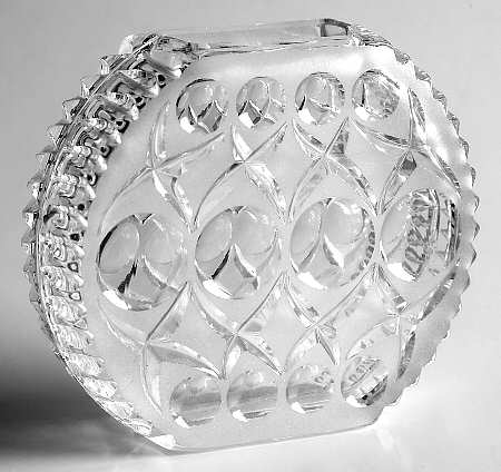 Anglia 3" Oval Vase