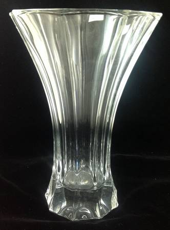 Saphir 10" Flower Vase