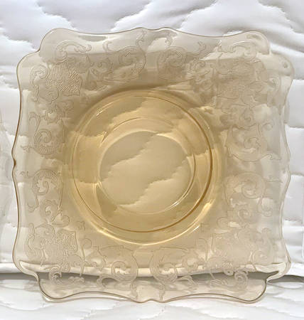 NEM2-Amber Saucer Only