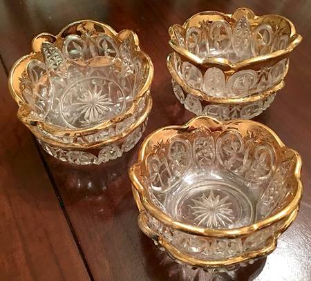Leaf and Star-Gold Small Fruit Dessert Bowl