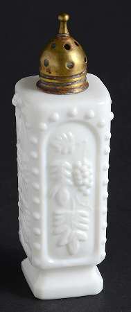 N1C1 Footed Shaker & Metal Lid