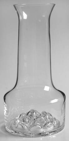Flora 10" Flower Vase