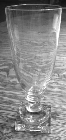 Hans Fluted Champagne