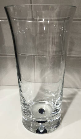 Intermezzo Blue 8" Flower Vase