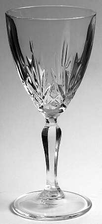 Lucia Wine Glass