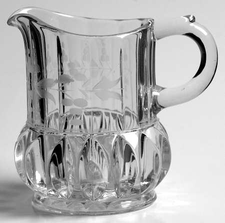 Cordova (Cut #1) Mini Creamer