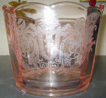 Cupid Pink Ice Bucket