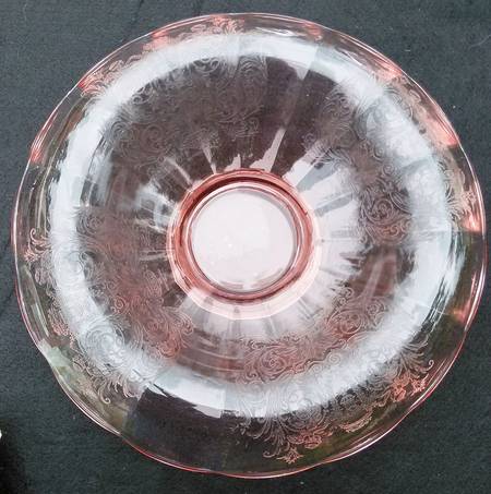 Cupid Pink 13" Console Bowl