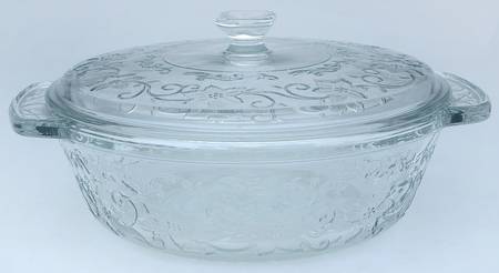 Fantasia 2 Quart Round Covered Casserole