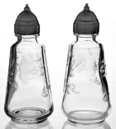 Heritage Shaker Set with Metal Lids by Princess House