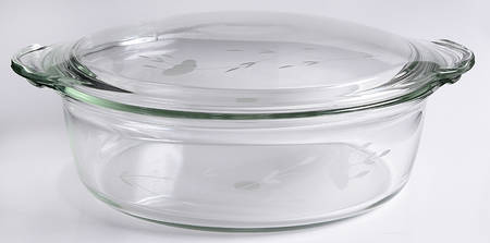 Heritage 2.5 Quart Round Covered Casserole by Princess House