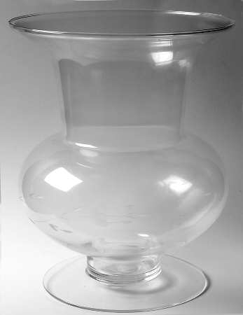Heritage 12" Majestic Vase by Princess House