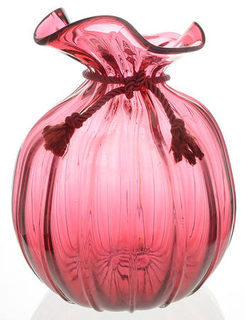 Cranberry 8'' Sac Vase