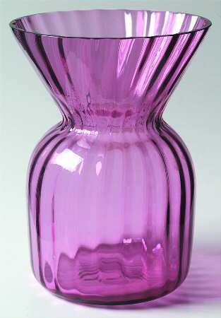 Cranberry 8" Sac Vase