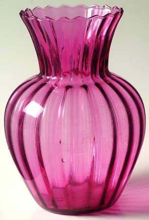 Cranberry 6" Flower Vase