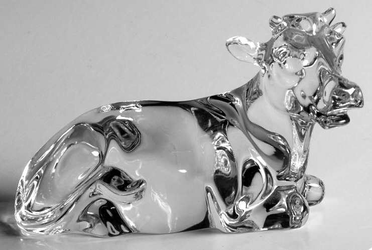 Animals & Figurines #817 "Chloe" Cow