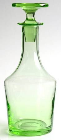 Epure Chartreuse (Spring Green) Wine Decanter & Stopper