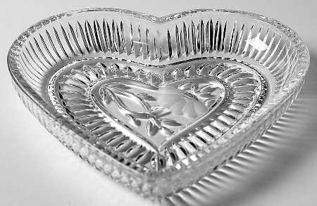 Heritage Romance Collection Heart Shape Tray