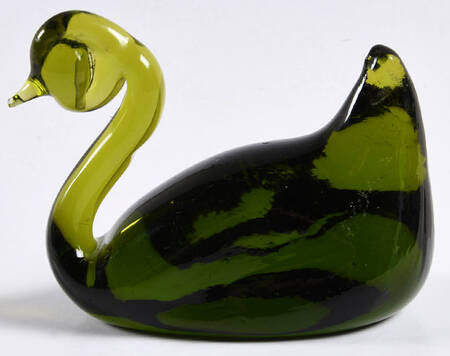 Pilgrim Glass Animals 923 Swan