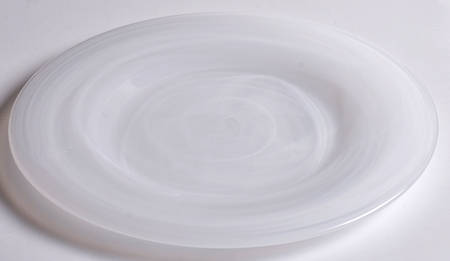 White Alabaster Niveus Salad Plate