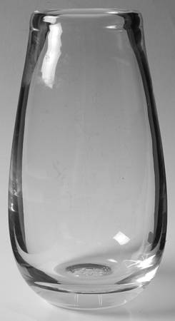 Addison 9" Flower Vase