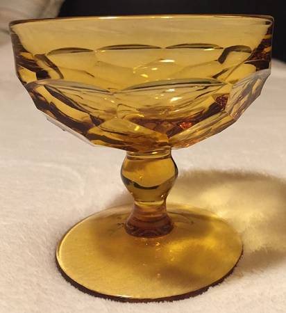 Georgian Amber Champagne/Tall Sherbet
