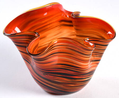 Red Twist 4" Flower Vase